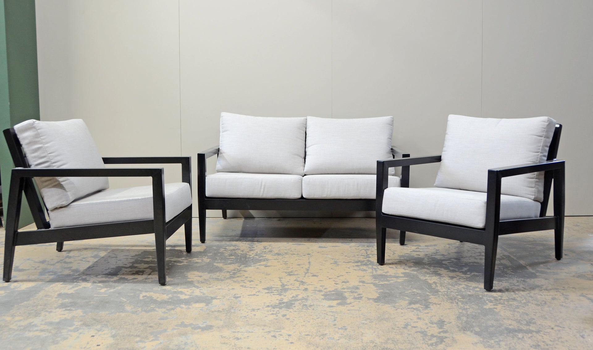 In Stock Studio Loveseat Noir Set