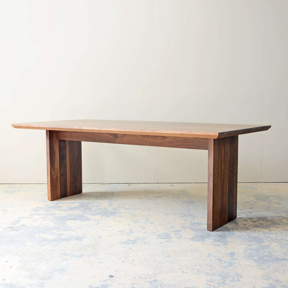 Henier Dining Table – Abacus Furniture Design