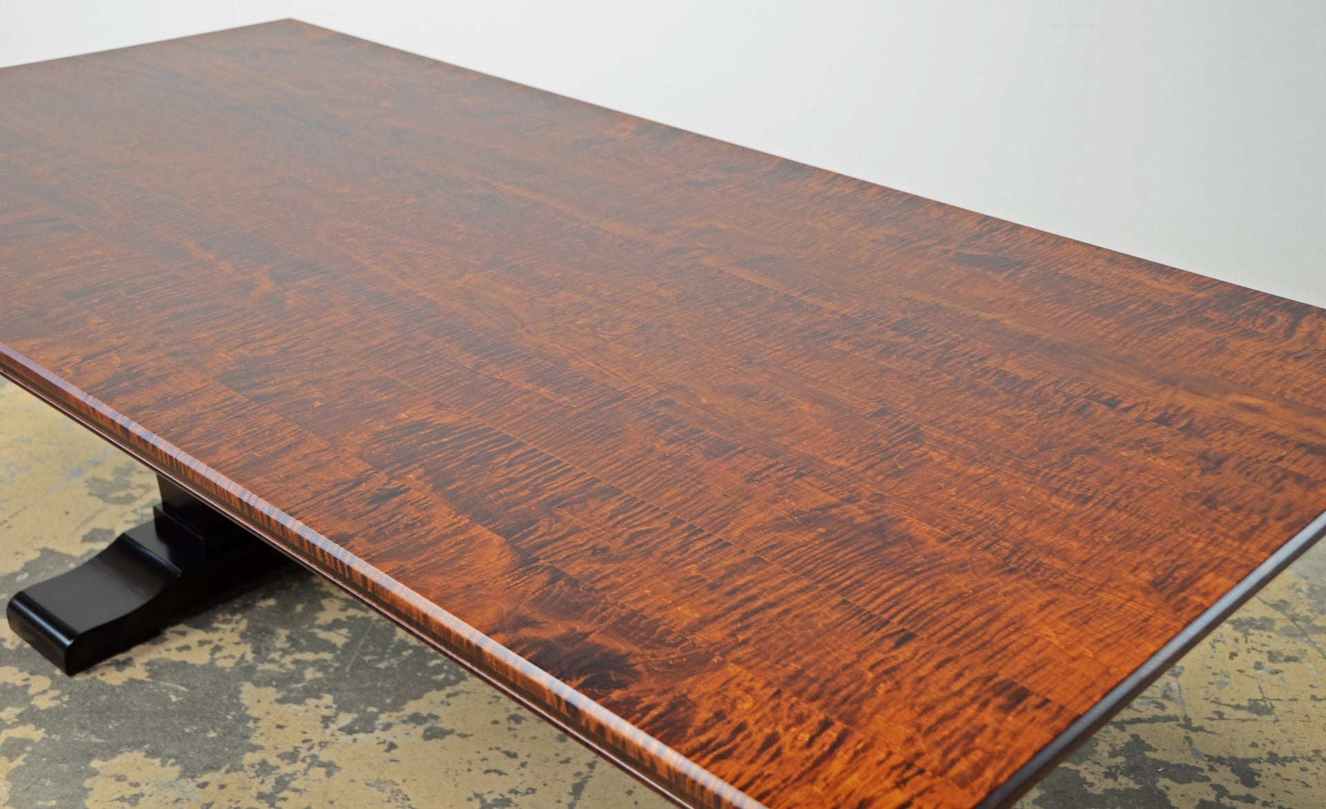 Lakeside Dining Table