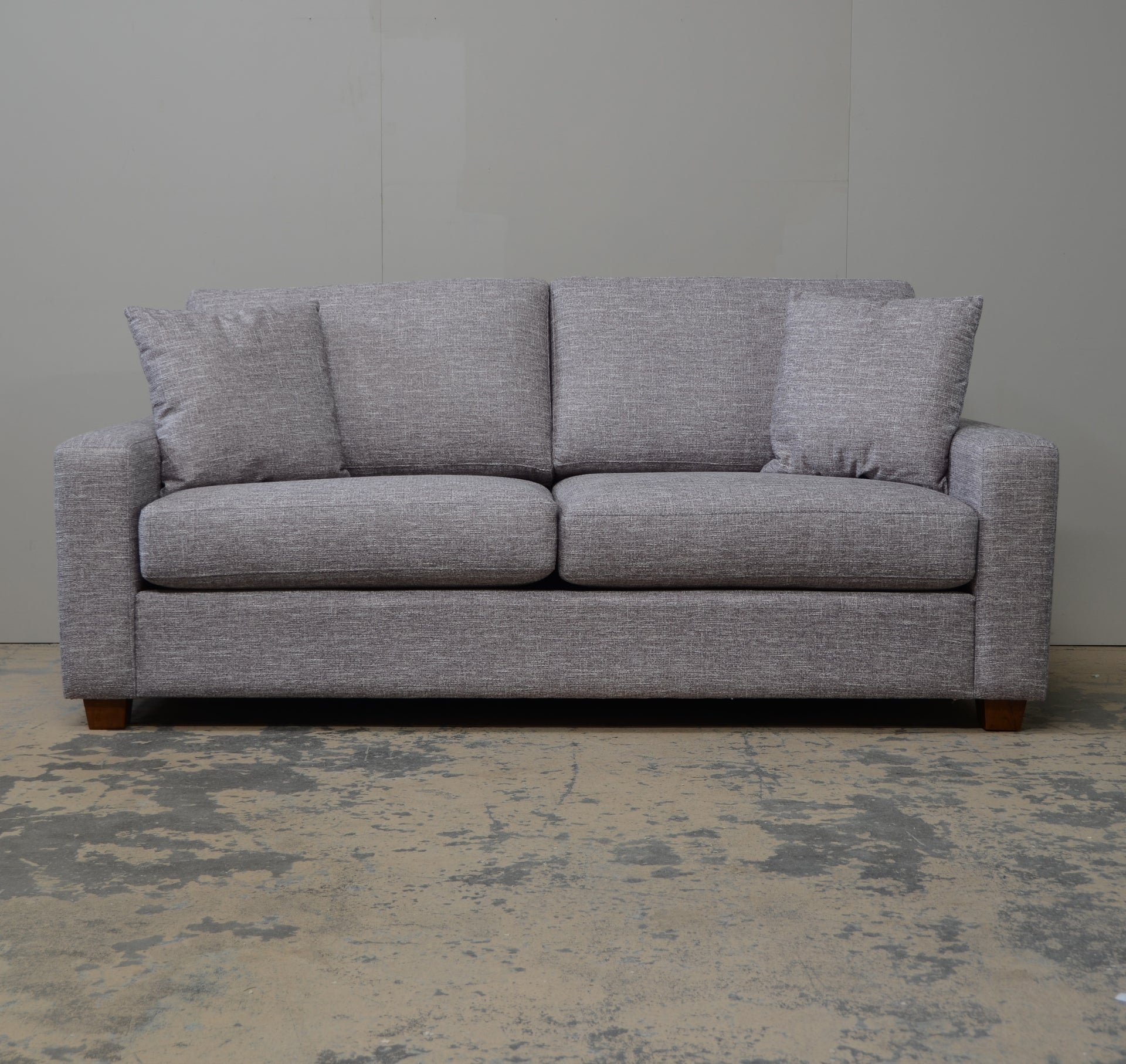 Nefew Sofa
